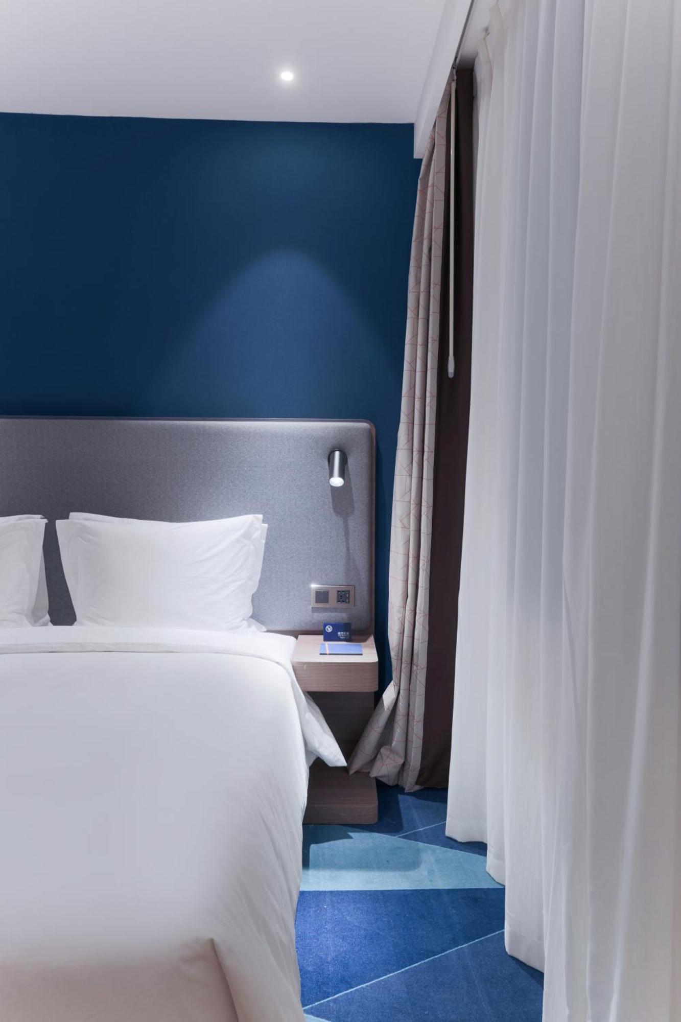 Holiday Inn Express Jiuzhaigou,Only 600 Meters To Jiuzhaigou Park By Ihg Exteriör bild