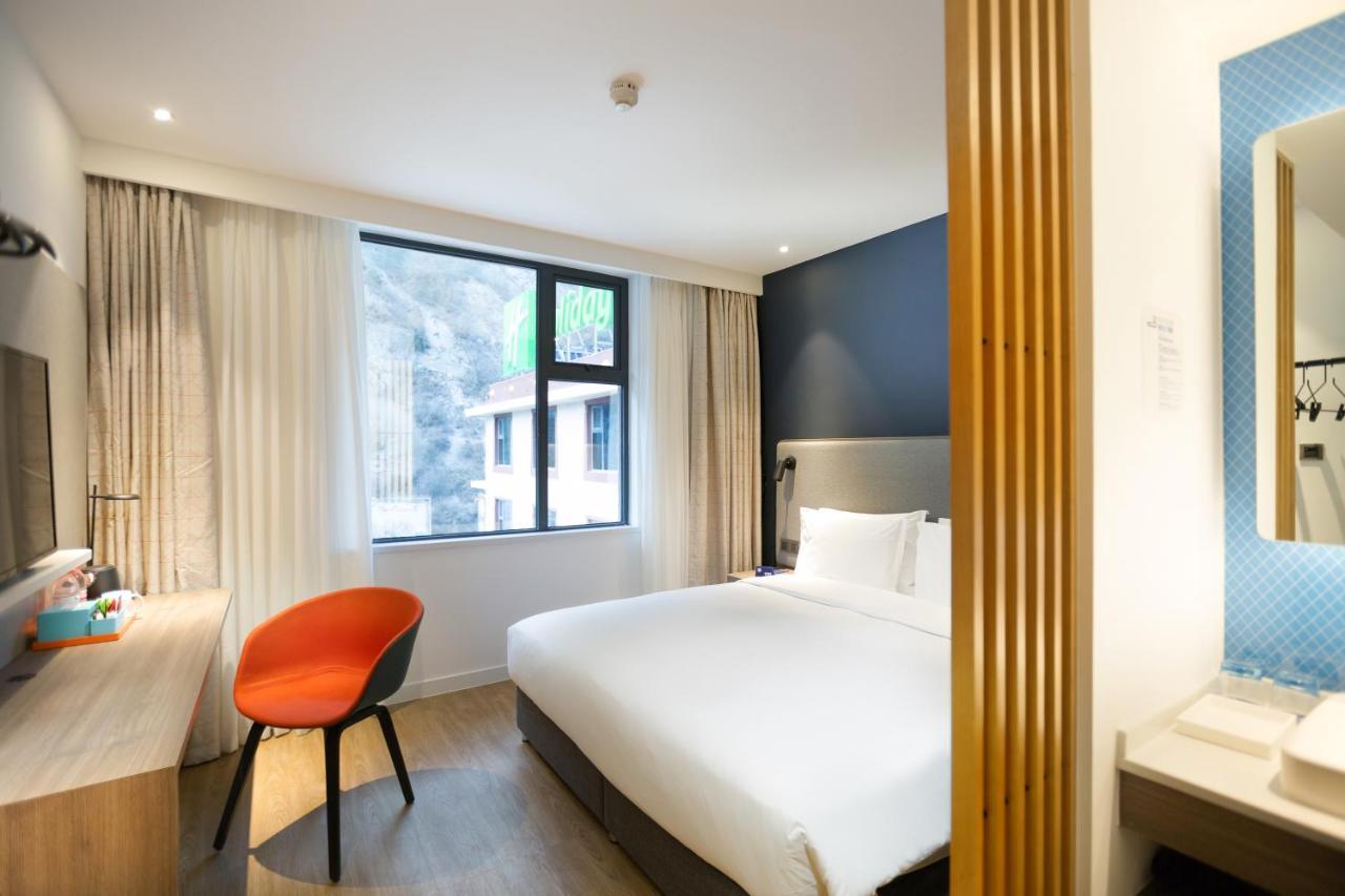 Holiday Inn Express Jiuzhaigou,Only 600 Meters To Jiuzhaigou Park By Ihg Exteriör bild