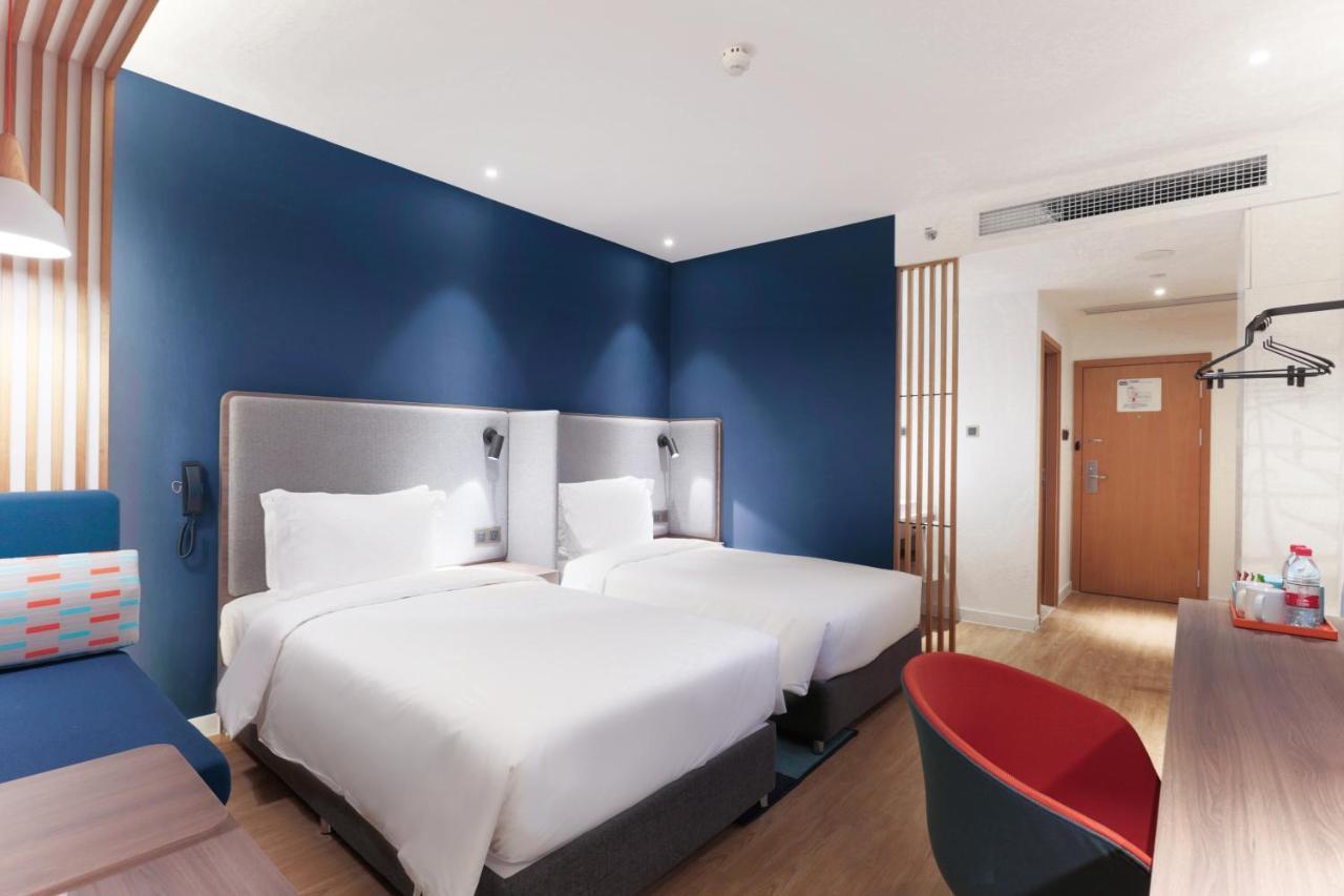 Holiday Inn Express Jiuzhaigou,Only 600 Meters To Jiuzhaigou Park By Ihg Exteriör bild